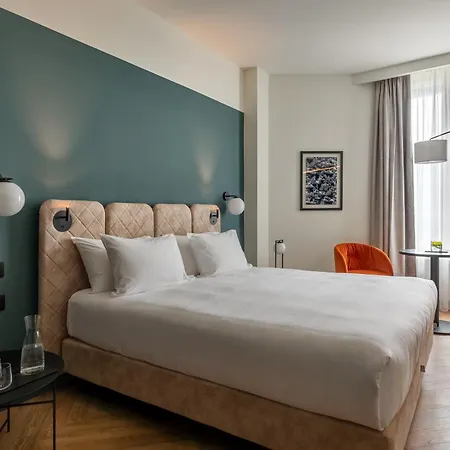 Tocq Hotel