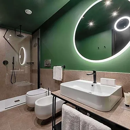 Tocq Hotel 4*