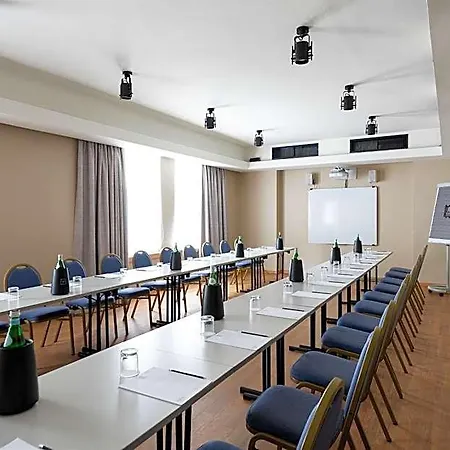 Tocq Hotel