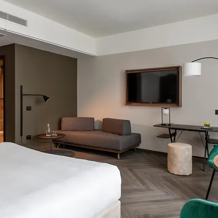 Hotel Tocq 4*